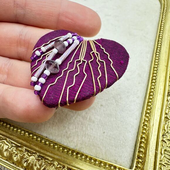 Vintage Purple Heart Brooch Pin Artist Designed - Picture 2 of 4